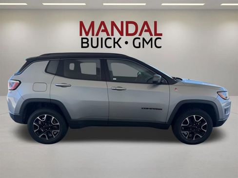 Used 2020 Jeep Compass Trailhawk AWD/4WD image 4