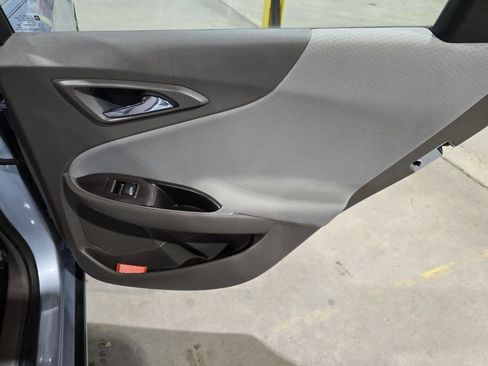 Used 2017 Chevrolet Malibu LT w/ Driver Confidence Package image 28