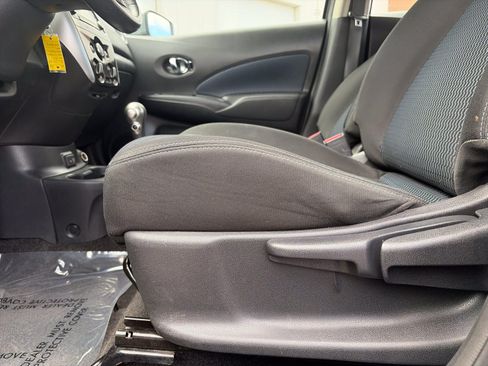 Used 2017 Nissan Versa Note SV FWD image 15