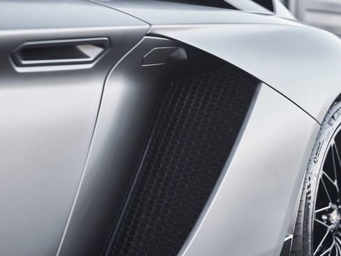 Used 2018 Lamborghini Aventador S AWD/4WD image 17