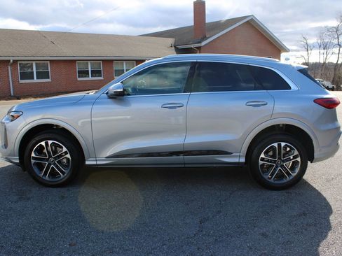 New 2025 Audi Q5 2.0T Premium image 5