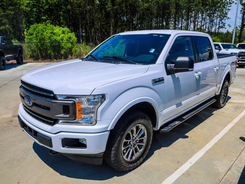 Used 2018 Ford F150 XLT w/ Equipment Group 302A Luxury AWD/4WD image 1