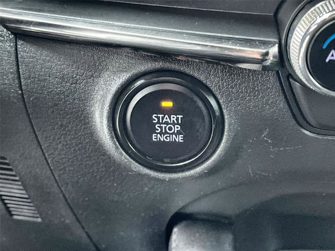 Used 2023 MAZDA MAZDA3 s FWD image 23