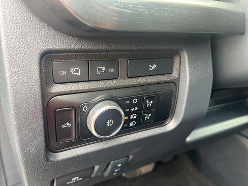 Used 2024 Ford F250 Lariat w/ Lariat Ultimate Package AWD/4WD image 17