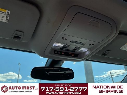 Used 2020 GMC Acadia SLT w/ LPO, Floor Liner Package AWD/4WD image 26