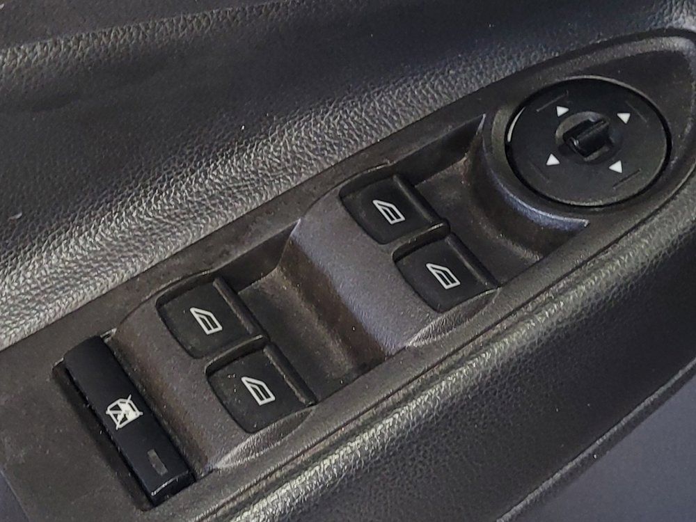 Used 2018 Ford Escape SEL FWD image 27