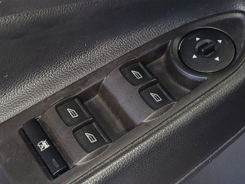 Used 2018 Ford Escape SEL FWD image 27