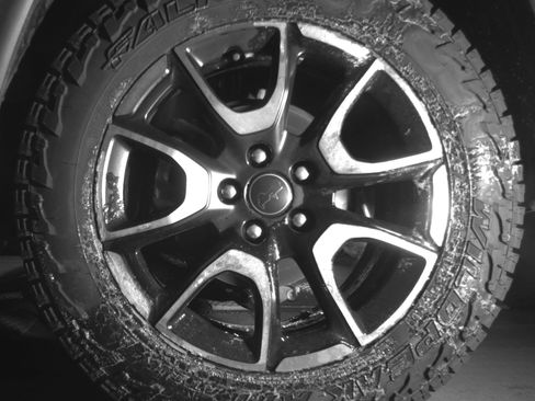 Used 2025 Jeep Compass Trailhawk AWD/4WD image 14