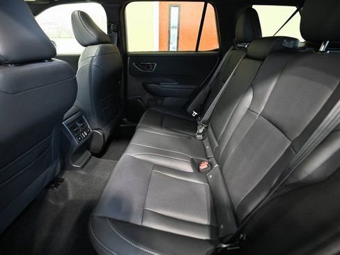 New 2026 Subaru Outback Limited AWD/4WD image 9