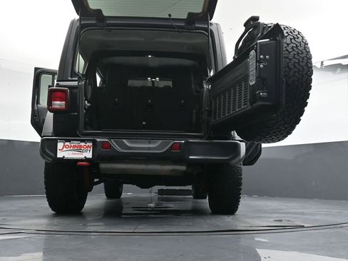 Used 2021 Jeep Wrangler Unlimited Rubicon image 44
