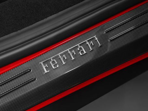 Certified 2014 Ferrari 458 Spider RWD image 18
