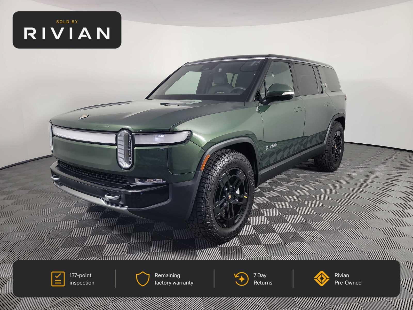 Used 2023 Rivian R1S Adventure Dual AWD/4WD image 1