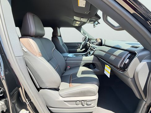 New 2026 Nissan Armada SL w/ Captain's Chari Seat Package RWD image 29
