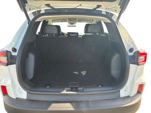 Used 2023 Ford Escape Platinum AWD/4WD image 9
