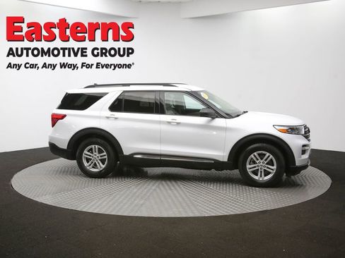 Used 2023 Ford Explorer XLT w/ Equipment Group 202A image 44