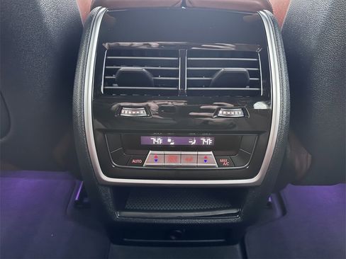 Used 2022 BMW X5 sDrive40i w/ M Sport Package image 27