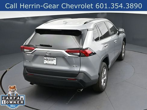 Used 2023 Toyota RAV4 XLE w/ Convenience Package FWD image 34