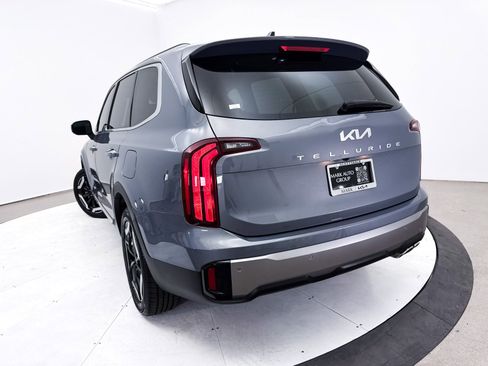 Used 2025 Kia Telluride S image 8
