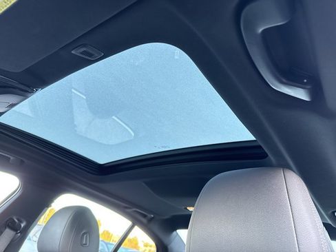 Used 2023 BMW 530e w/ Premium Package image 23