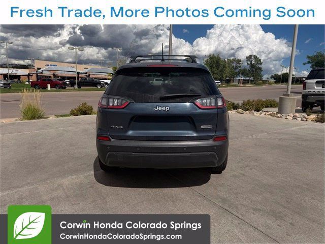Used 2021 Jeep Cherokee Latitude Plus w/ Mopar Interior Package AWD/4WD image 6