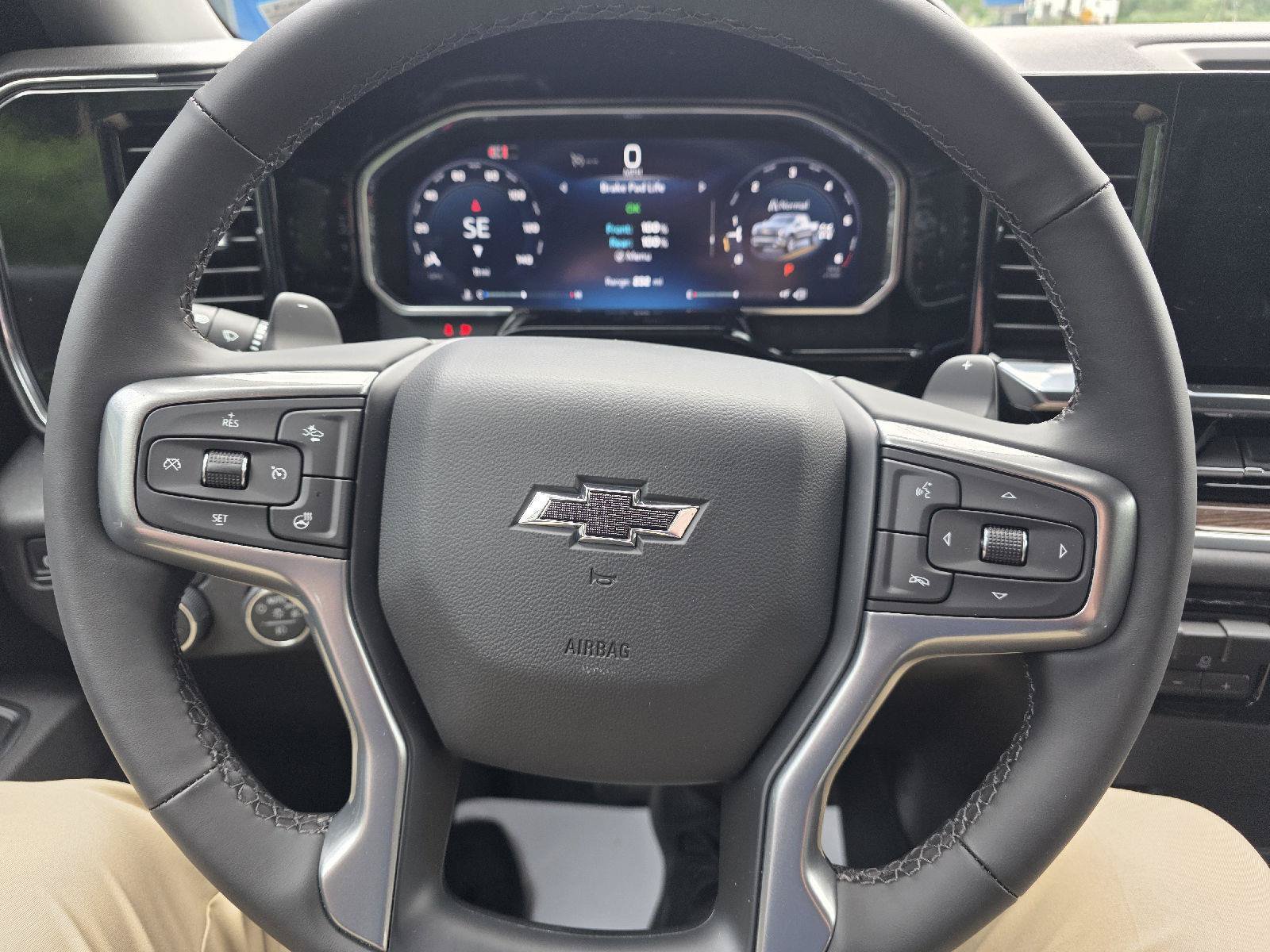 New 2026 Chevrolet Silverado 1500 RST AWD/4WD image 12
