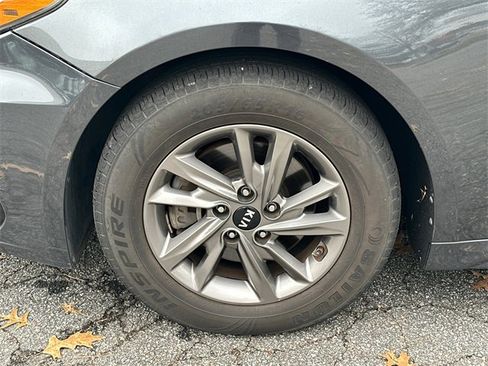 Used 2020 Kia Optima LX image 11