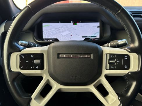 Used 2020 Land Rover Defender 110 S image 20