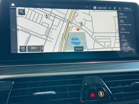 Used 2023 BMW 530i w/ Premium Package image 13