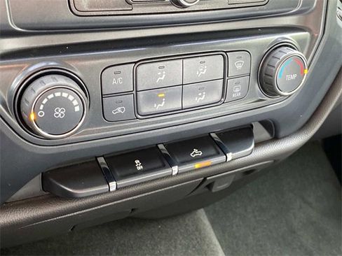 Used 2018 Chevrolet Silverado 1500 Custom w/ Custom Convenience Package image 21