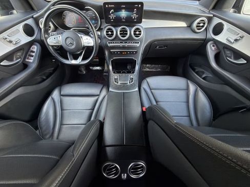 Used 2022 Mercedes-Benz GLC 300 image 12