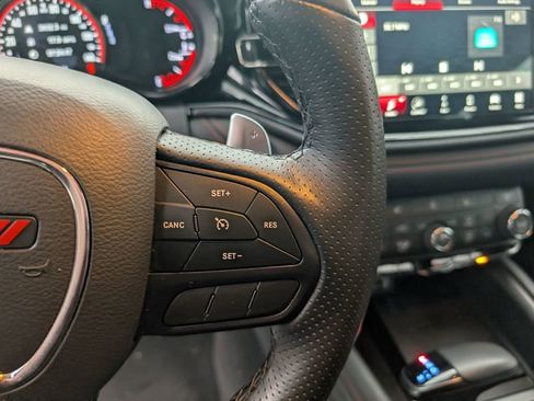 Used 2023 Dodge Durango R/T w/ Blacktop Package image 18