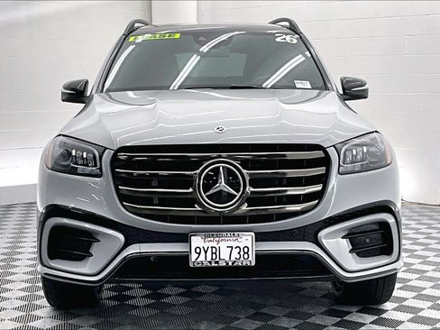 Used 2026 Mercedes-Benz GLS 580 4MATIC image 2