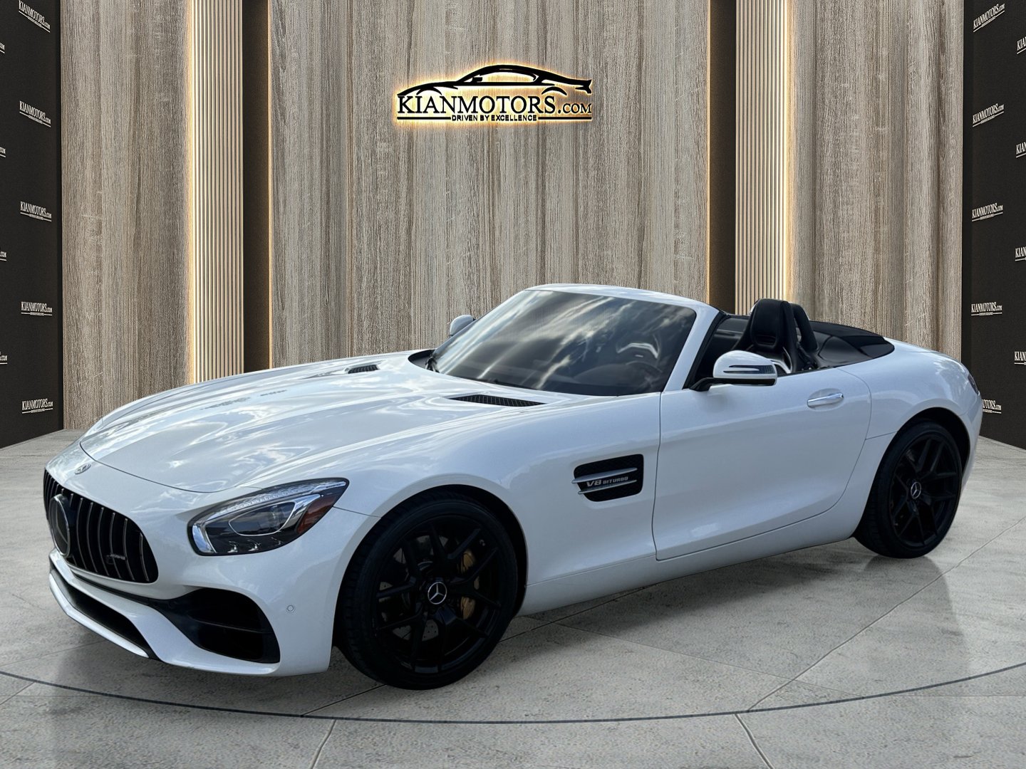 Used 2018 Mercedes-Benz AMG GT Roadster image 27