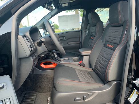 New 2026 Nissan Frontier Pro-X w/ Pro-X Convenience Package RWD image 7