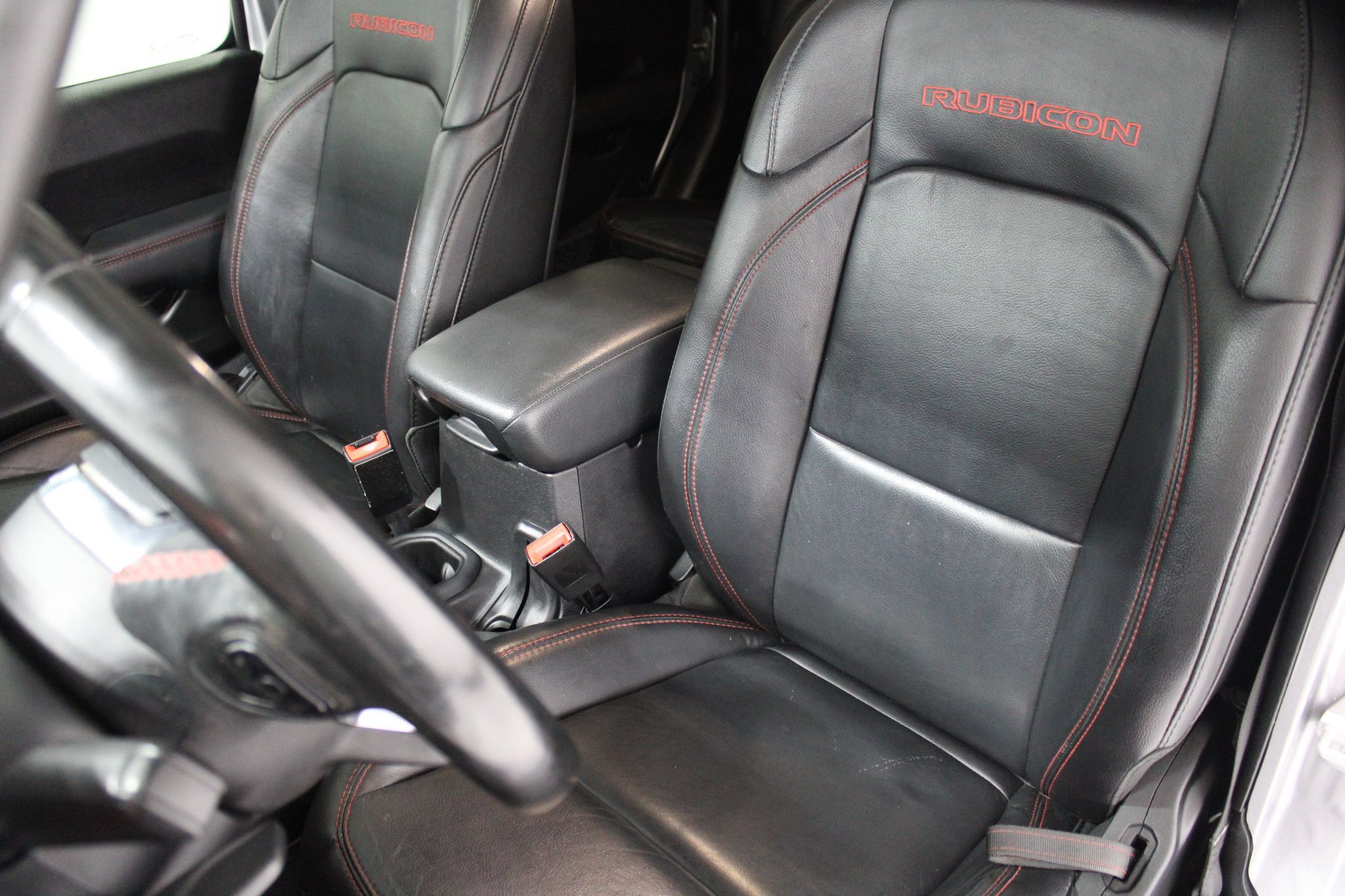 Used 2020 Jeep Gladiator Rubicon AWD/4WD image 15