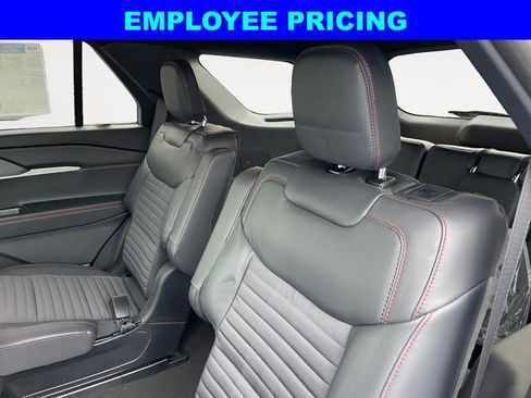 New 2026 Ford Explorer ST-Line AWD/4WD image 13