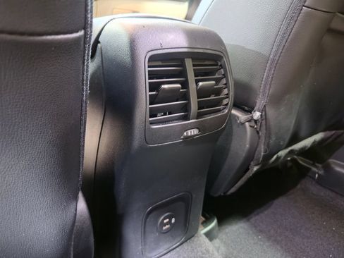 Used 2021 Ford Escape SEL AWD/4WD image 16
