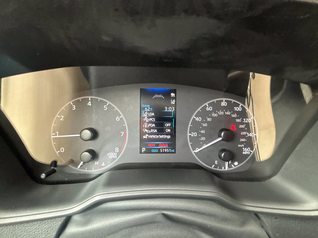 Used 2023 Toyota Corolla LE FWD image 13