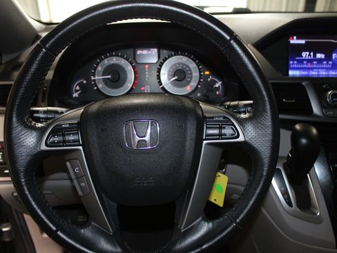 Used 2012 Honda Odyssey EX-L image 10