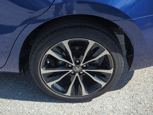 Used 2018 Toyota Corolla SE FWD image 10