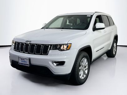 Used 2022 Jeep Grand Cherokee Laredo E