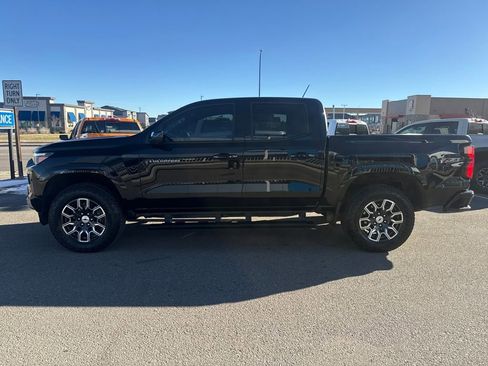 Used 2024 Chevrolet Colorado Z71 w/ Z71 Convenience Package 2 image 2