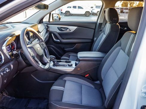 Used 2024 Chevrolet Blazer LT image 18