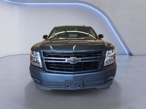 Used 2019 Chevrolet Suburban LT AWD/4WD image 2