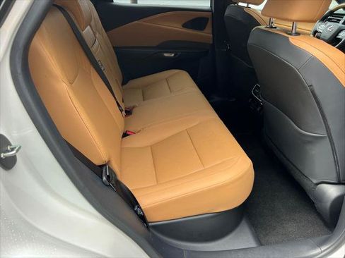 Certified 2025 Lexus RX 350 Premium Plus w/ Accessory Package (Z1) FWD image 15