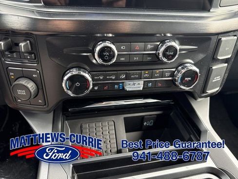 New 2026 Ford F250 Lariat w/ Black Appearance Package AWD/4WD image 23