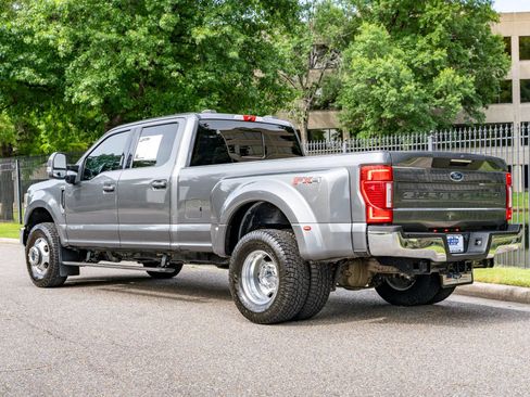 Used 2022 Ford F350 Lariat w/ Lariat Ultimate Package AWD/4WD image 8
