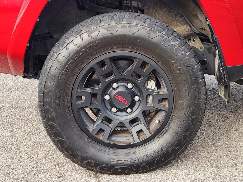 Used 2023 Toyota 4Runner TRD Off-Road Premium w/ Off Road Premium Plus Package AWD/4WD image 11