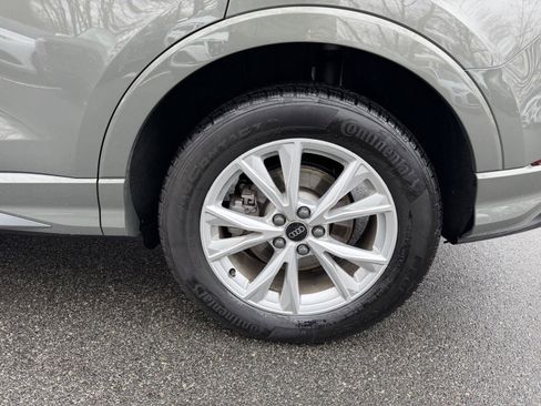 Used 2024 Audi Q3 2.0T Premium image 9