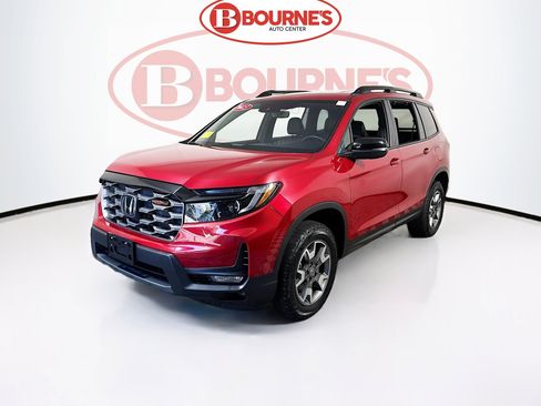 Used 2023 Honda Passport TrailSport image 7